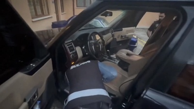 Yasa dışı silah sevki! 225 tabanca ele geçirildi