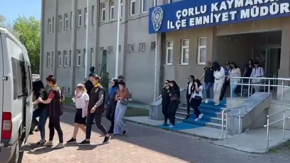 Rezidansa baskın... "Dadı olmak için gelmiştik!"