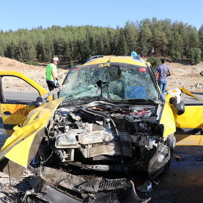Kilis'te kaza: 2 ölü 8 yaralı