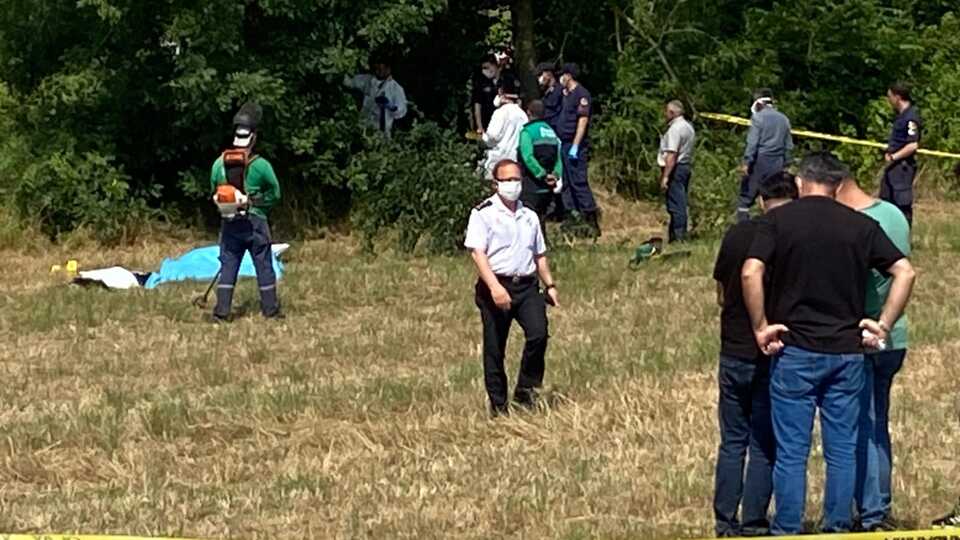 Tarlada insan kemikleri bulundu