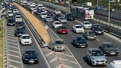 İstanbul'da sabah trafiği yoğunluğu