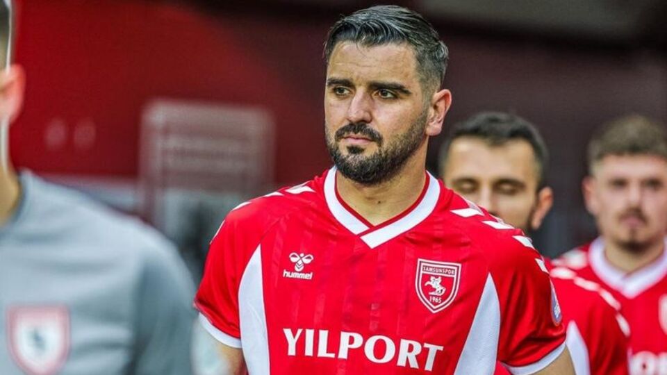 Samsunspor, 4 futbolcusu ile yollarını ayırdı