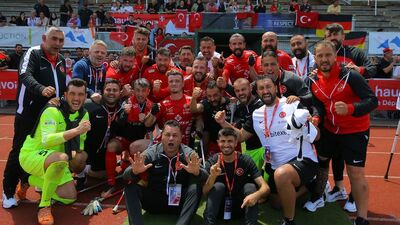 Ampute Milliler, 11 golle yarı finalde!