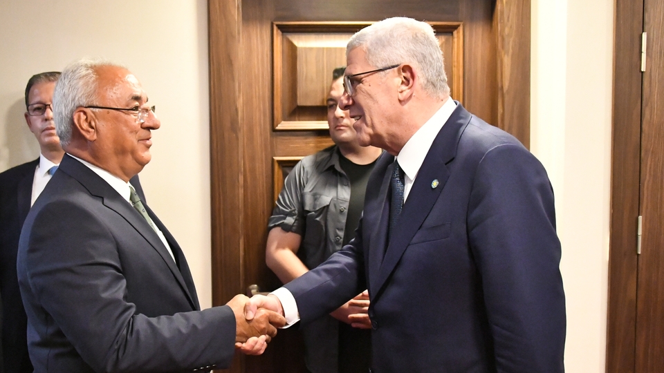 Dervişoğlu, Aksakal ile görüştü