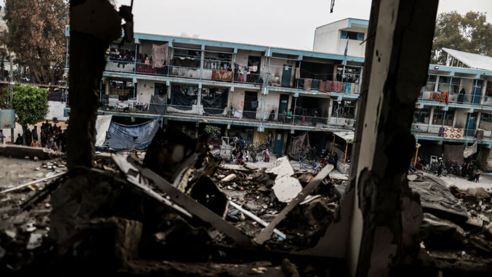 BM okulu ABD bombalarıyla vurulmuş