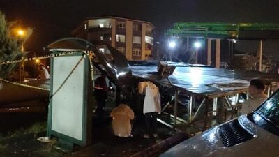 Başkent'te fırtına can aldı: 1 kadın öldü