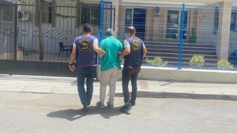 4.5 yıldır firardaydı! İğrenç adam yakalandı!