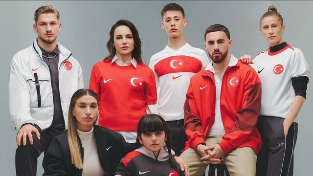 "Biz bir aileyiz"