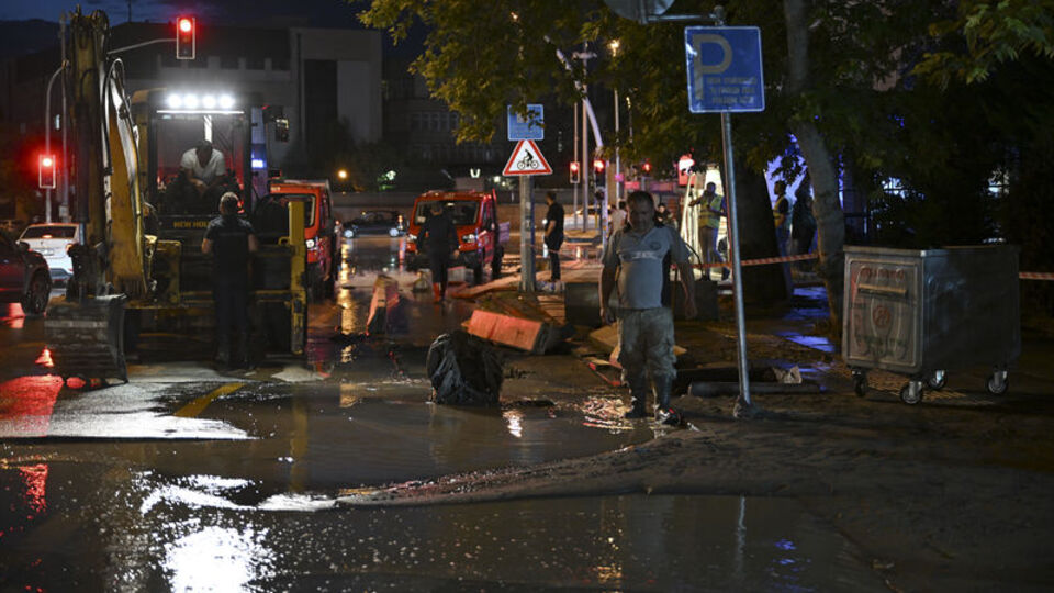 Başkent'te sağanak yağış