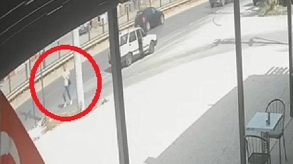 Annelerini katleden babalarından şikayetçi olmadılar!