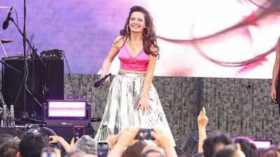 'İş Çıkışı' Nil Karaibrahimgil coşkusu