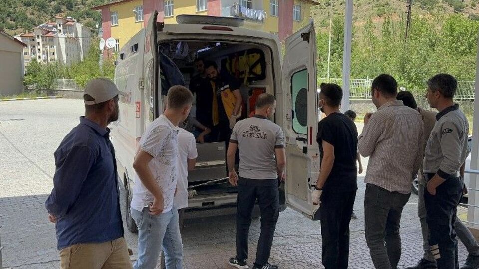 Patpat devrildi! 8 çocuk yaralandı