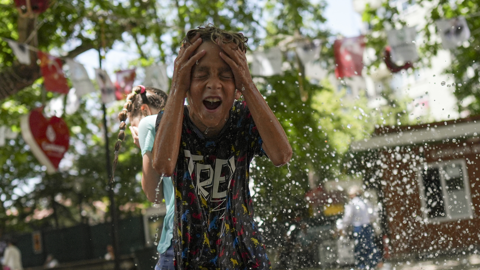 Yüksek sıcaklık ve sağanak uyarısı