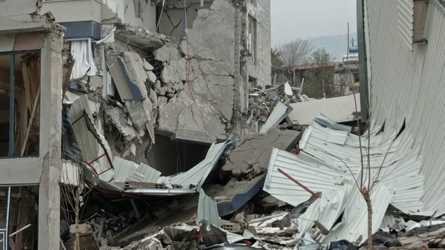6 Şubat depreminden 8 ay önce yapılmıştı: 42 kişiye mezar olan sitenin yıkılma sebebi belli oldu