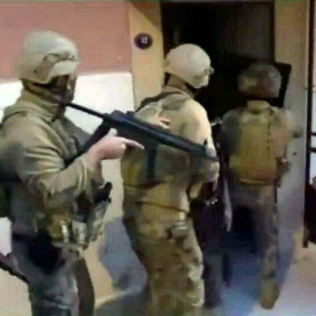 FETÖ'nün TSK yapılanmasına eleman temin eden 5 şüpheli yakalandı