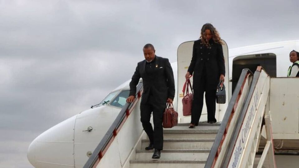 Devlet Başkan Yardımcısı uçak kazasında hayatını kaybetti