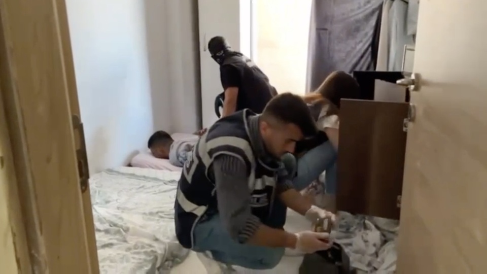 4 ilde 5 suç örgütü çökertildi: 57 gözaltı