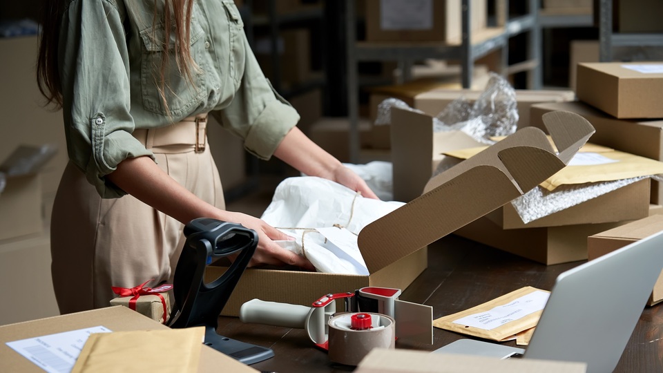 E-ihracatın liderleri tekstil ve ev ürünleri