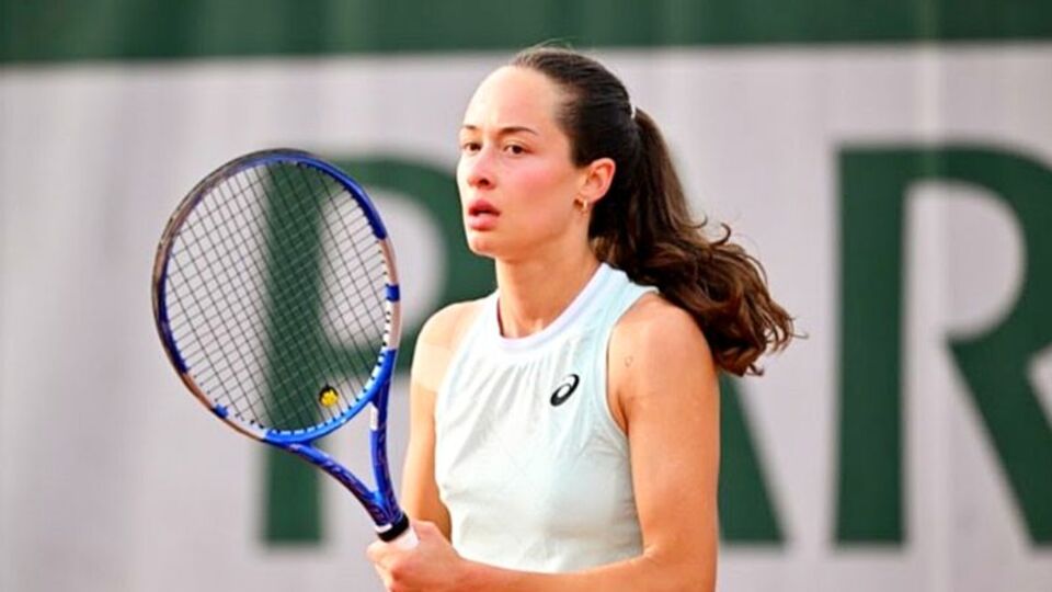 Zeynep Sönmez'den kariyer galibiyeti