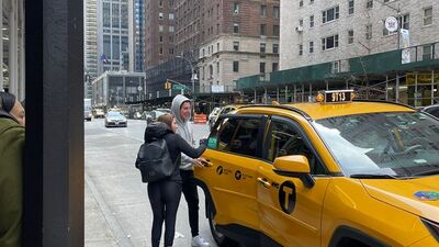 Eylem Tok ve oğlu 'sahte pasaport almaya çalıştı' iddiası