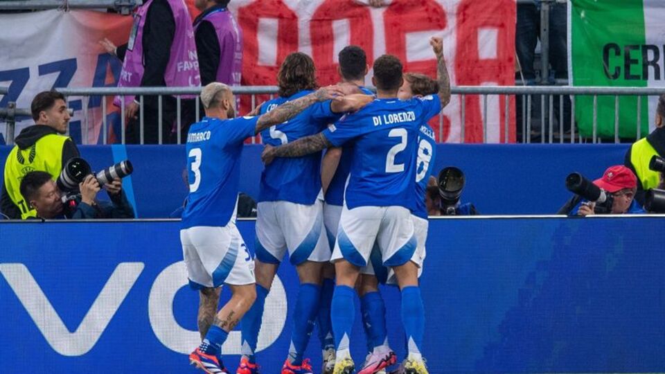 Son şampiyon galibiyetle başladı!