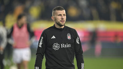 Rebic'e İtalya'dan talip çıktı!
