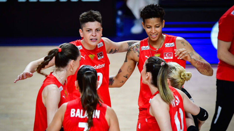 Sultanlar, Brezilya'ya kaybetti