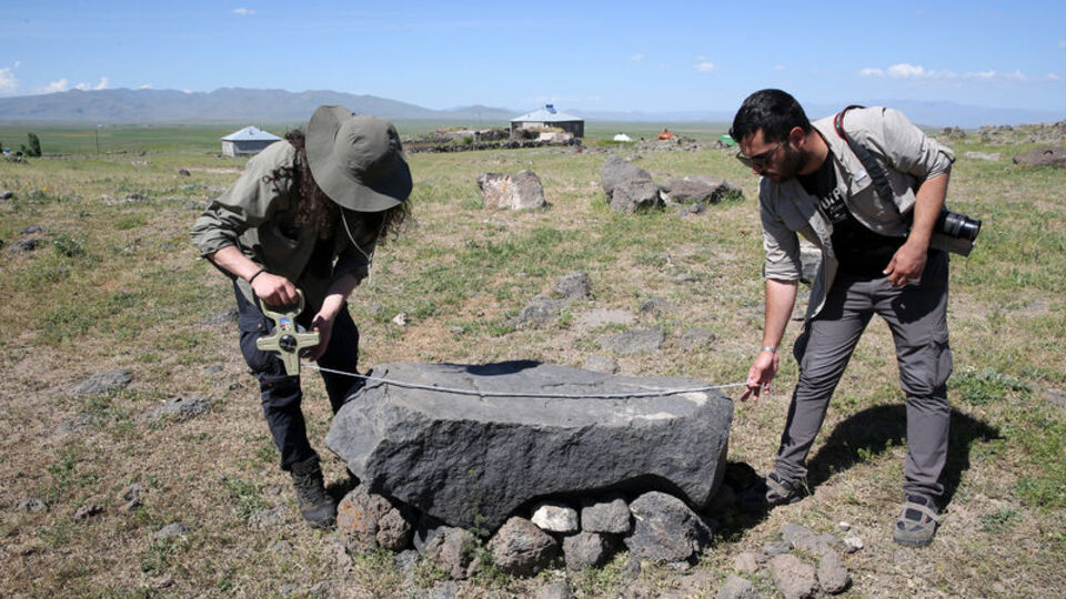 Türklere Anadolu'nun kapılarını açan savaşın izleri aranıyor