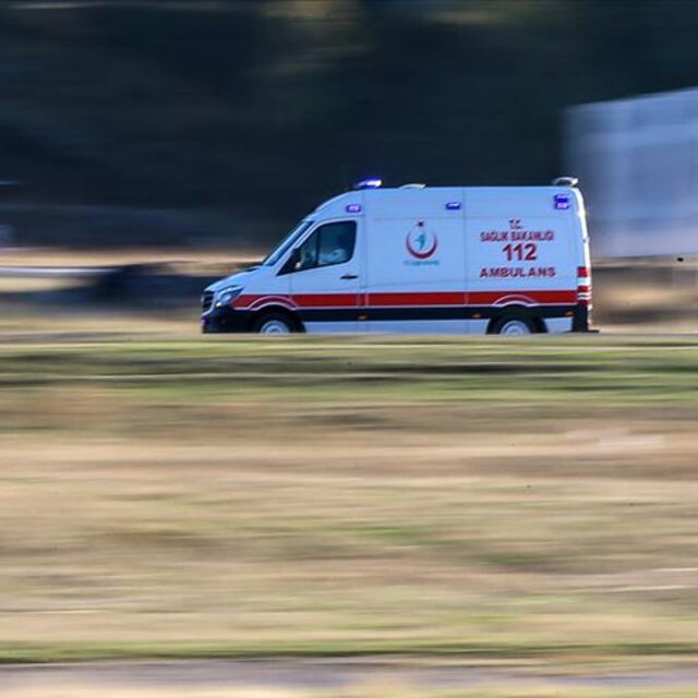Giresun'da iki otomobil çarpıştı: 1 ölü, 2 yaralı