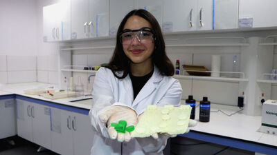 Liseli Elvin'den doktorların hayatını kolaylaştıracak buluş!