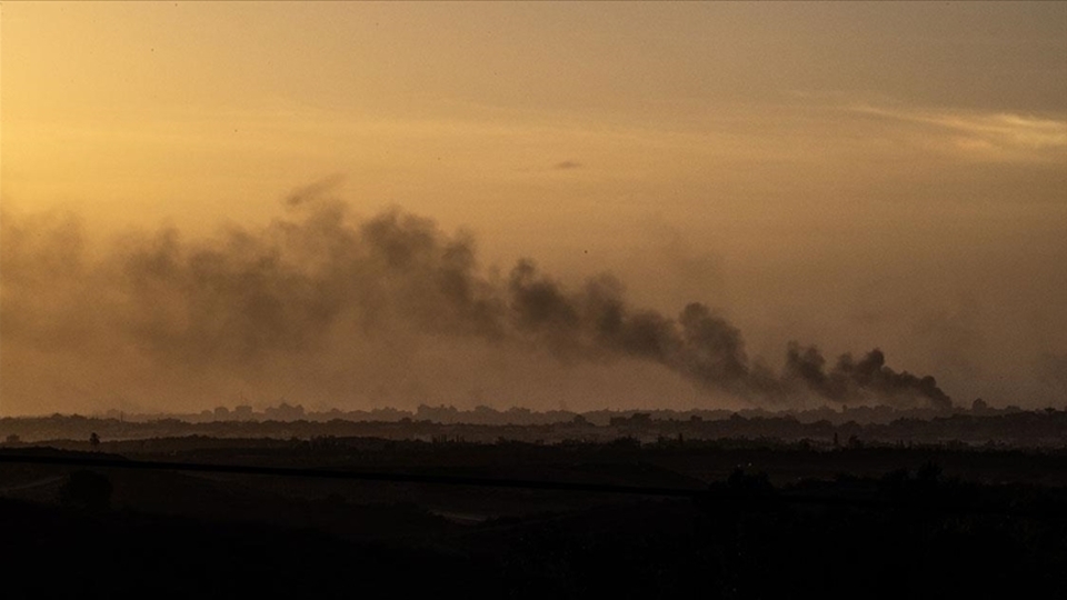 Hizbullah, İsrail'in kuzeyindeki askeri fabrika ve karargahı vurdu