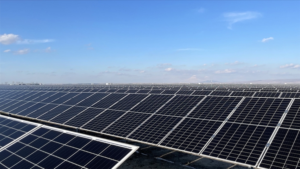 Güneşten elektrik üretiminde günlük rekor