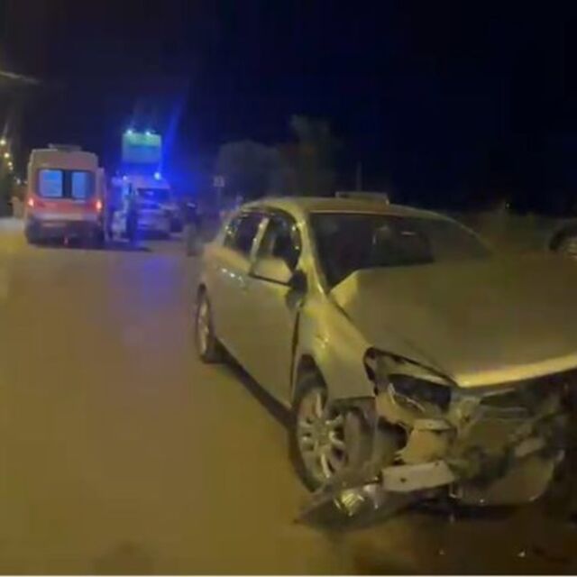 Kırıkkale'de iki otomobil çarpıştı: 6 yaralı