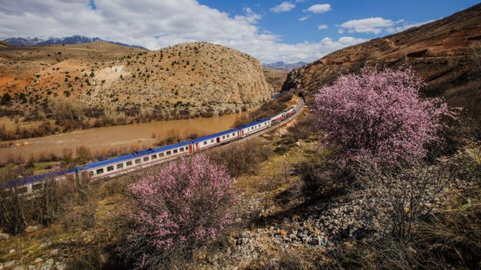 Turistik Tatvan Treni 24 Haziran'da yola çıkıyor