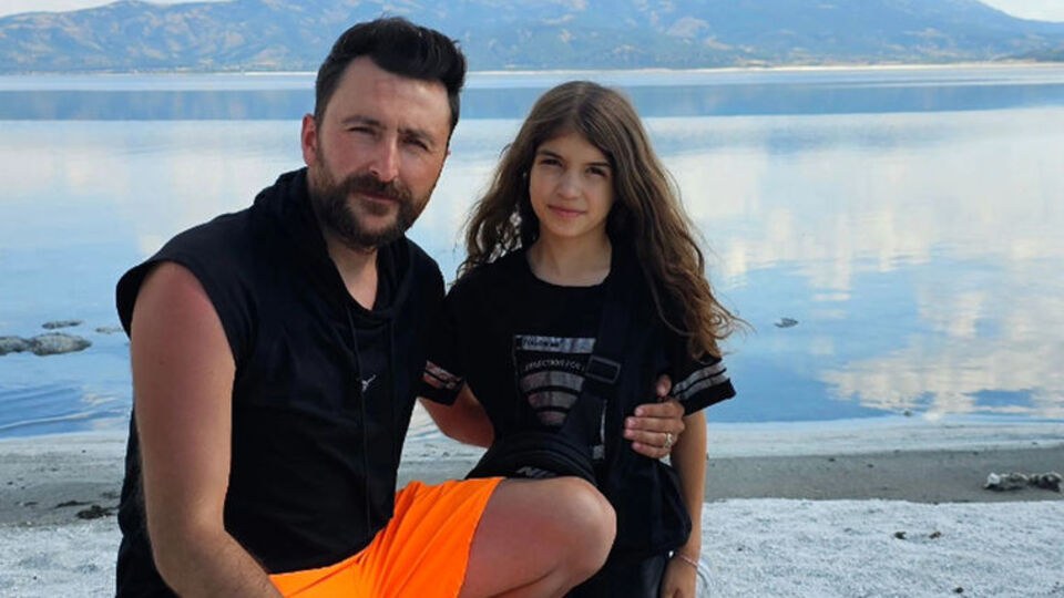 Salda Gölü'nde kurtarılan Ayşe Sıla kahramanıyla buluştu