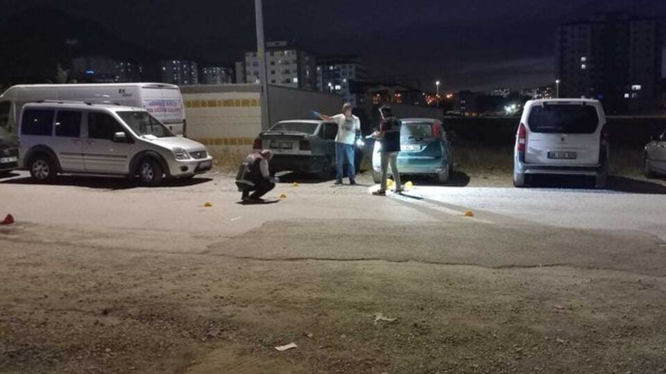 Baba öldü, oğlu ağır yaralı! Kanlı düğün!