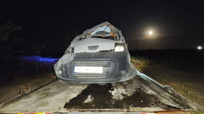 Refüje çarptı! 3'ü çocuk 4 kişi öldü