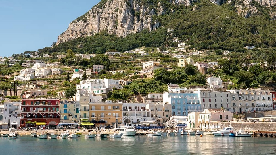 Su şebekesi arızalandı, adaya girişler durdu