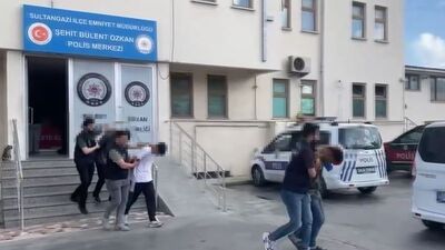 Bebeği camiye bırakan anne baba yakalandı