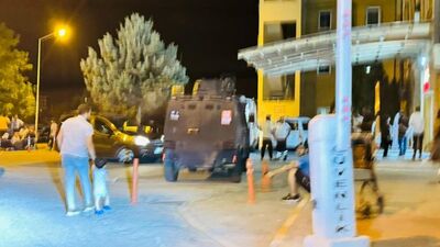 Annesi ve eşi içeride iken evi ateşe verdi