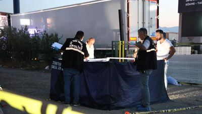 Boğazını kesip polisin gelmesini bekledi!