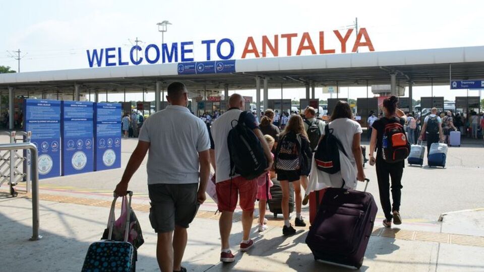 Antalya Havalimanı'ndan yeni rekor