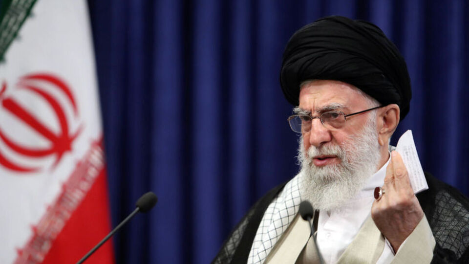 İran'daki seçimlerde katılım oranı nasıl?