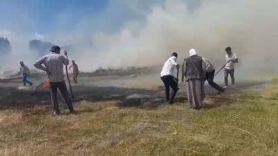 Buğday tarlası küle döndü