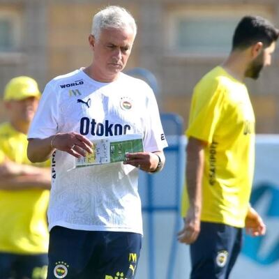 Fenerbahçe sahaya indi!