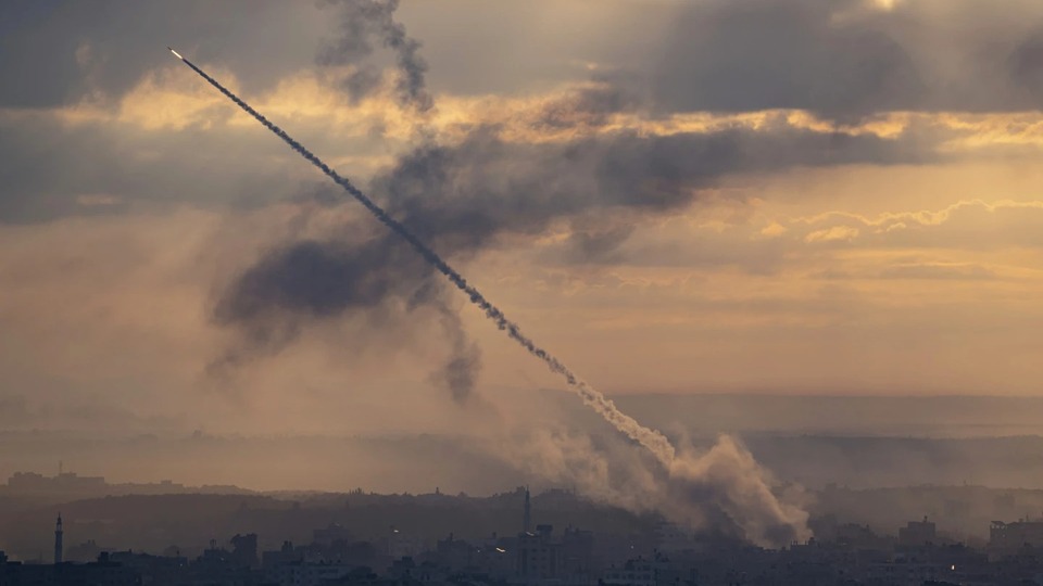 Öldürülen İsrailli asker Gazze'ye götürülmüş
