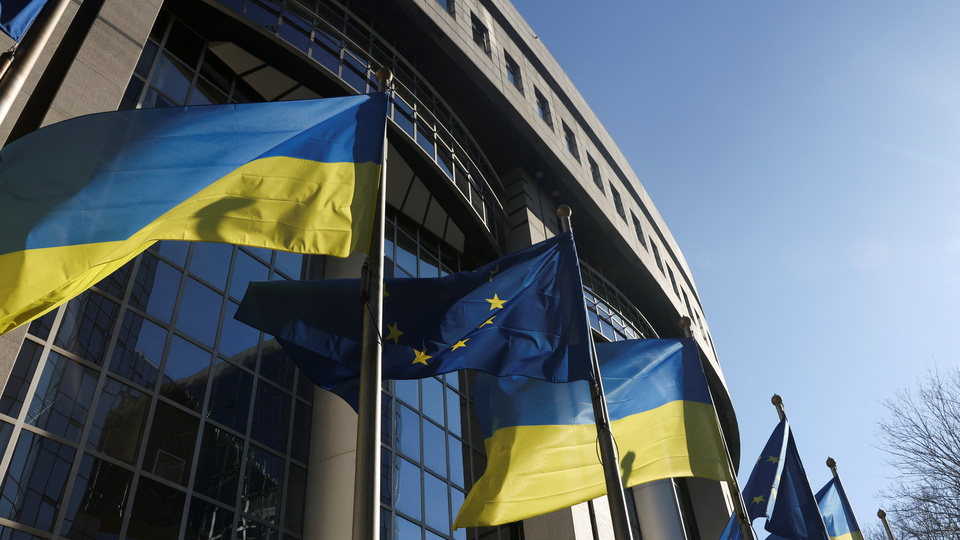 Ukrayna'nın AB'ye katılım müzakereleri başladı