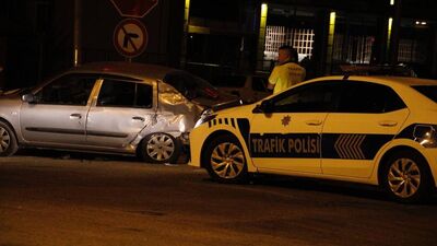 Otomobil yolcu otobüsüyle çarpıştı: 4 yaralı