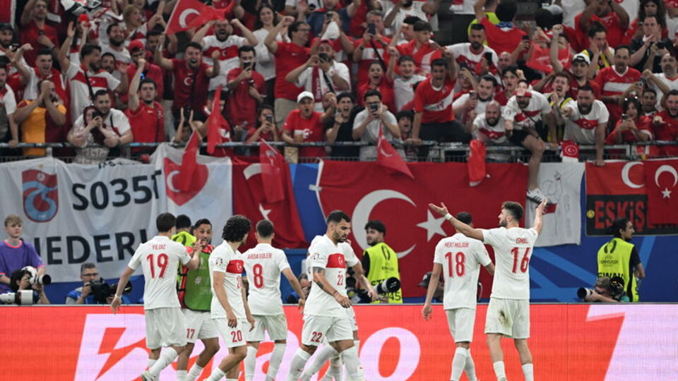 "Bir olalım yolunda"