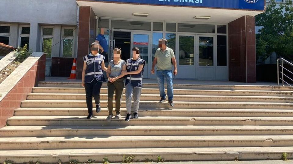 103 vukuatı 138 yıl hapis cezası vardı... Firari kadın şüpheli yakalandı!